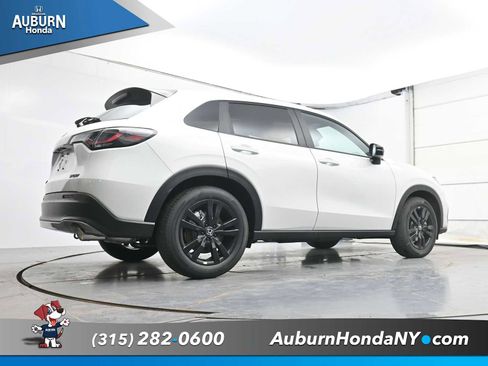 New 2026 Honda HR-V Sport image 23