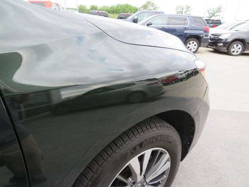 Used 2018 Nissan Pathfinder SV w/ SV All Weather Package image 39