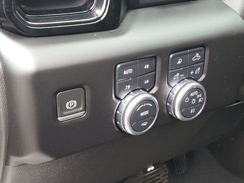 Used 2022 GMC Sierra 1500 AT4X AWD/4WD image 11