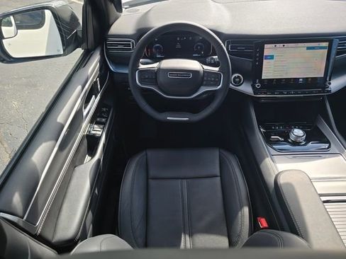 New 2026 Jeep Grand Wagoneer Limited AWD/4WD image 4