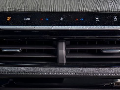 New 2026 Buick Enclave Sport Touring w/ Super Cruise Package image 23