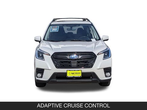 Used 2023 Subaru Forester Premium AWD/4WD image 4