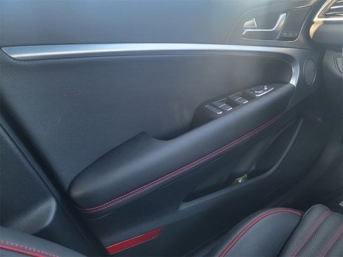 New 2025 Genesis G70 2.5T w/ Sport Prestige Package image 29