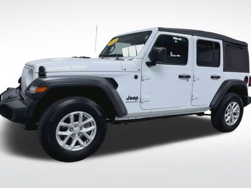 Used 2023 Jeep Wrangler Unlimited Sport AWD/4WD image 4