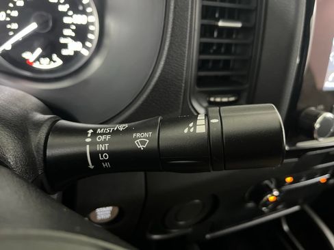 Used 2022 Nissan Frontier S RWD image 51