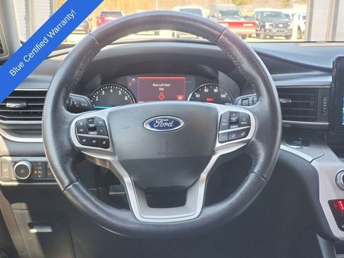 Certified 2022 Ford Explorer XLT w/ Equipment Group 202A AWD/4WD image 24