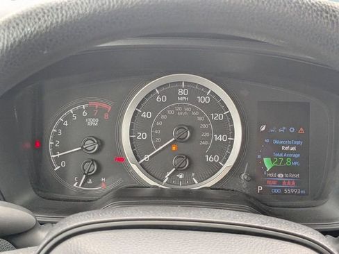 Used 2022 Toyota Corolla LE image 25