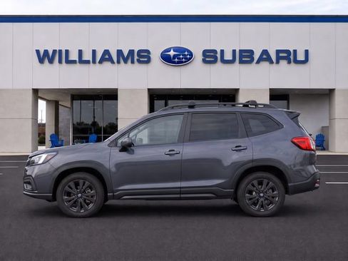 Used 2022 Subaru Ascent Onyx Edition AWD/4WD image 7