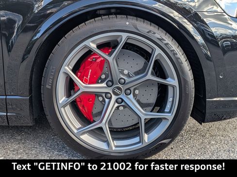 New 2025 Audi RS Q8 performance image 13