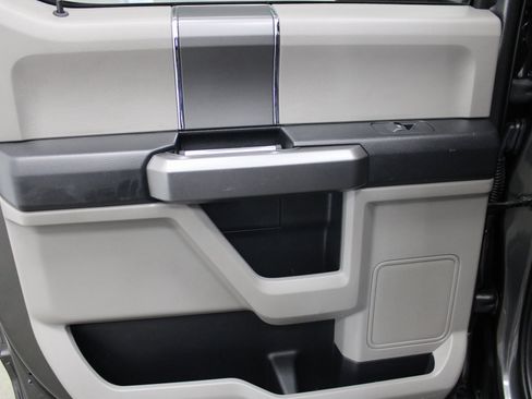 Used 2019 Ford F150 XLT w/ Equipment Group 301A Mid image 19