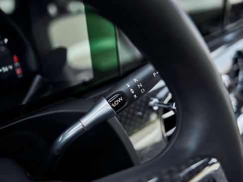 Used 2025 Rolls-Royce Ghost Black Badge image 67