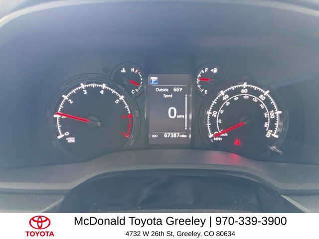 Used 2020 Toyota 4Runner SR5 AWD/4WD image 16