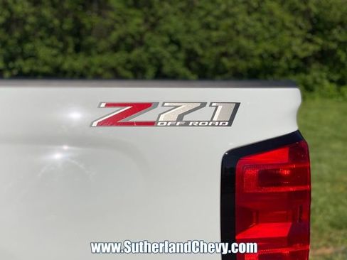 Used 2018 Chevrolet Silverado 2500 LTZ w/ LTZ Plus Package image 12