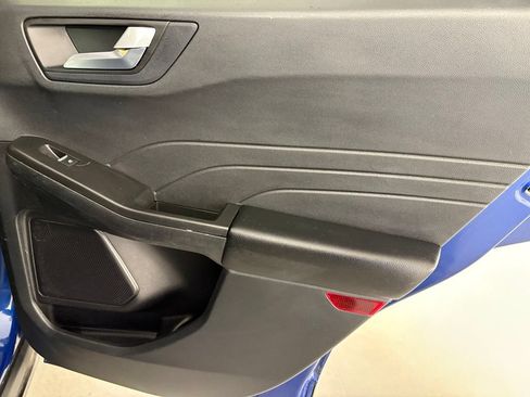 Used 2022 Ford Escape SEL FWD image 39