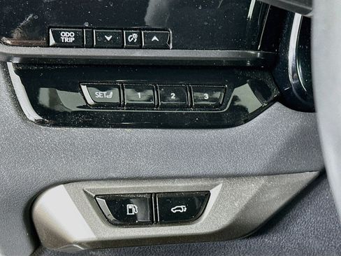 Used 2023 Lexus RX 350 w/ Accessory Package (Z1) AWD/4WD image 17