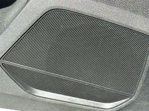 Used 2019 Audi Q3 2.0T Premium image 18