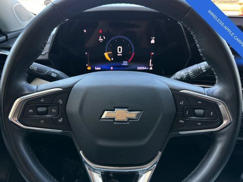 Used 2025 Chevrolet Trax LT w/ Driver Confidence Package FWD image 25