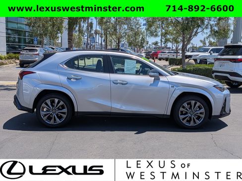 Used 2024 Lexus UX 250h F Sport FWD image 4