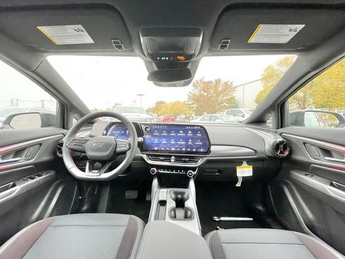 New 2026 Chevrolet Equinox EV RS image 29