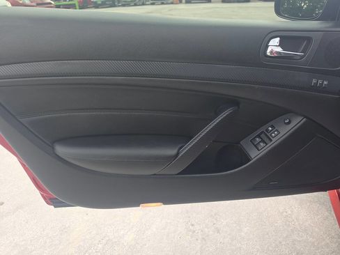 Used 2015 INFINITI Q60 Journey w/ Premium Package RWD image 20