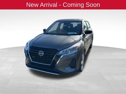 Used 2025 Nissan Kicks Play S