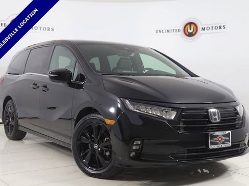 Used 2023 Honda Odyssey Sport image 1