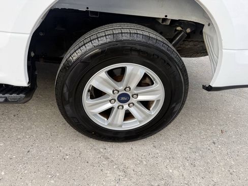 Used 2019 Ford F150 XLT w/ Trailer Tow Package RWD image 35