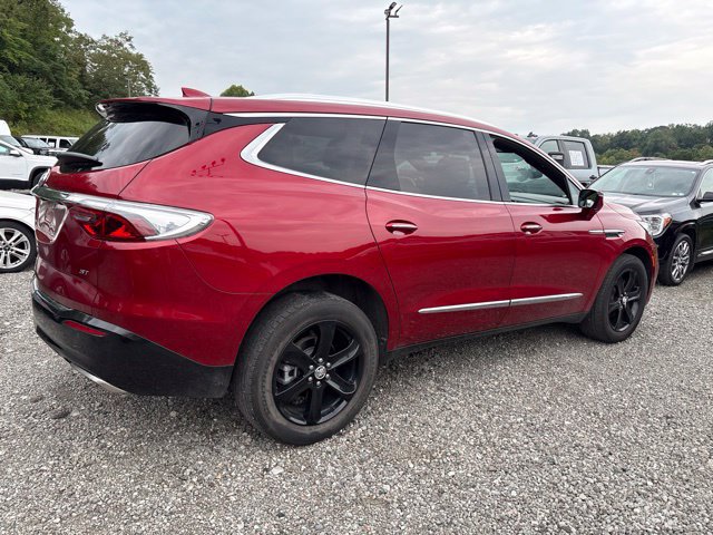 Used 2024 Buick Enclave Essence w/ Sport Touring Edition AWD/4WD image 4