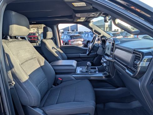 Certified 2022 Ford F150 XLT w/ Equipment Group 302A High image 10