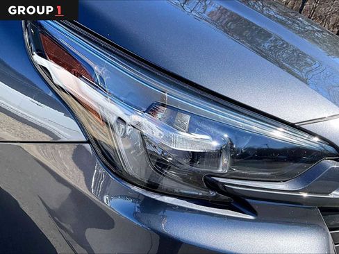 Used 2025 Subaru Legacy Premium image 27