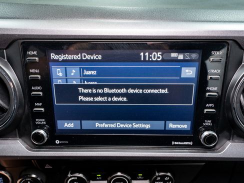 Used 2020 Toyota Tacoma TRD Off-Road w/ Technology Package image 19