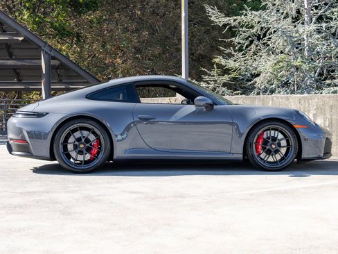 Certified 2025 Porsche 911 Carrera GTS RWD image 12