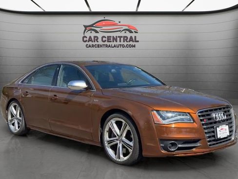 Used 2014 Audi S8 AWD/4WD image 9