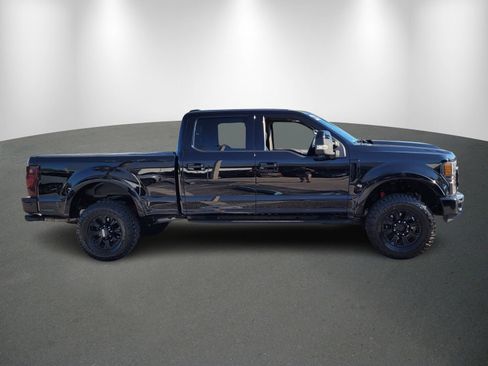Used 2021 Ford F250 Lariat image 8