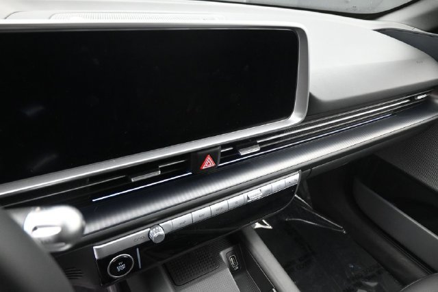 New 2025 Hyundai Ioniq 6 SEL AWD/4WD image 23