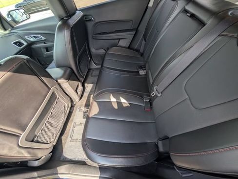 Used 2017 Chevrolet Equinox Premier w/ Enhanced Convenience Package FWD image 13