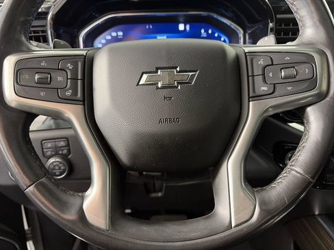 Used 2022 Chevrolet Silverado 1500 LT Trail Boss w/ LT Trail Boss Premium Package AWD/4WD image 16