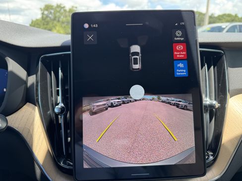 New 2026 Volvo XC60 B5 Core w/ Protection Package image 21