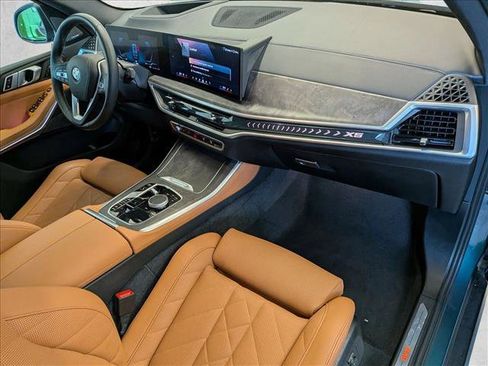 Used 2025 BMW X5 xDrive40i w/ Premium Package AWD/4WD image 24