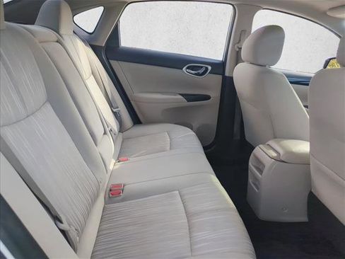 Used 2017 Nissan Sentra SV w/ Driver's Assist Package image 20