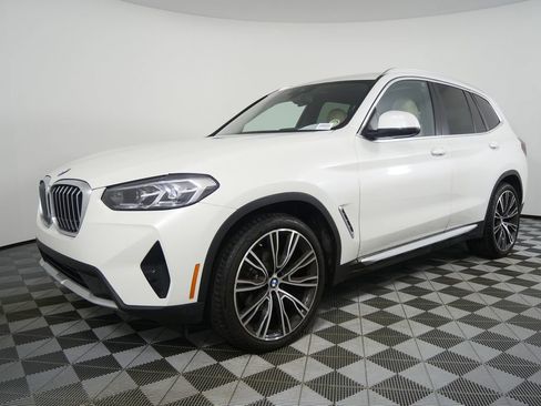 Used 2022 BMW X3 sDrive30i w/ Premium Package 2 (ZPA) image 7