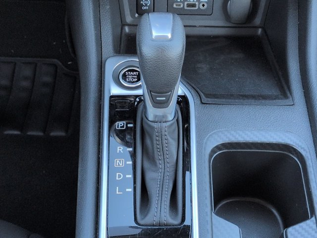 Used 2025 Nissan Sentra SV FWD image 18
