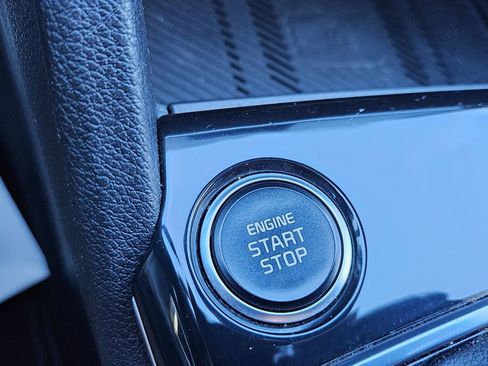 Used 2023 Kia Sportage EX image 13