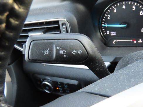 Used 2023 Ford Explorer XLT w/ Equipment Group 202A image 32