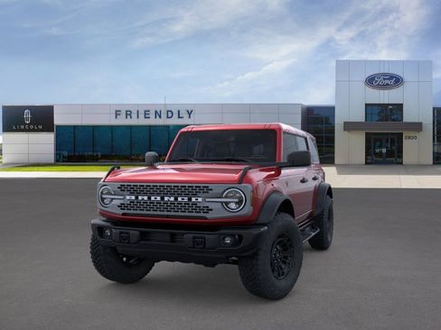 New 2026 Ford Bronco Badlands w/ Sasquatch Package AWD/4WD image 2