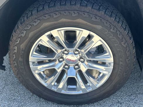 Used 2024 GMC Sierra 1500 Denali w/ Technology Package AWD/4WD image 33