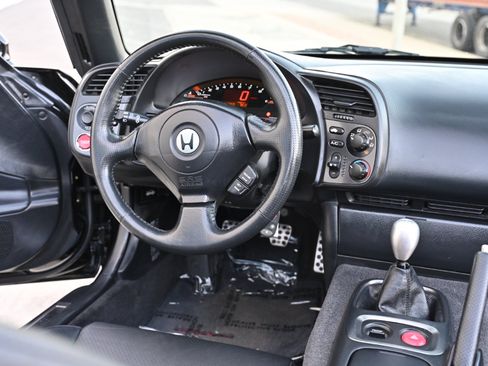 Used 2001 Honda S2000 image 21