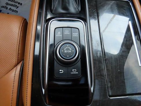 Used 2023 INFINITI QX80 Sensory w/ All-Season Package image 37