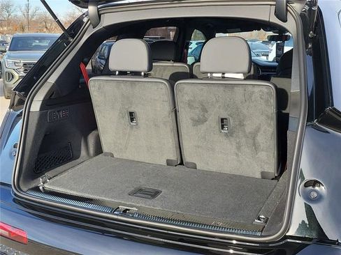 New 2026 Audi Q7 3.0T Prestige image 29