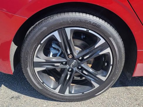 Used 2022 Kia K5 GT-Line AWD/4WD image 6